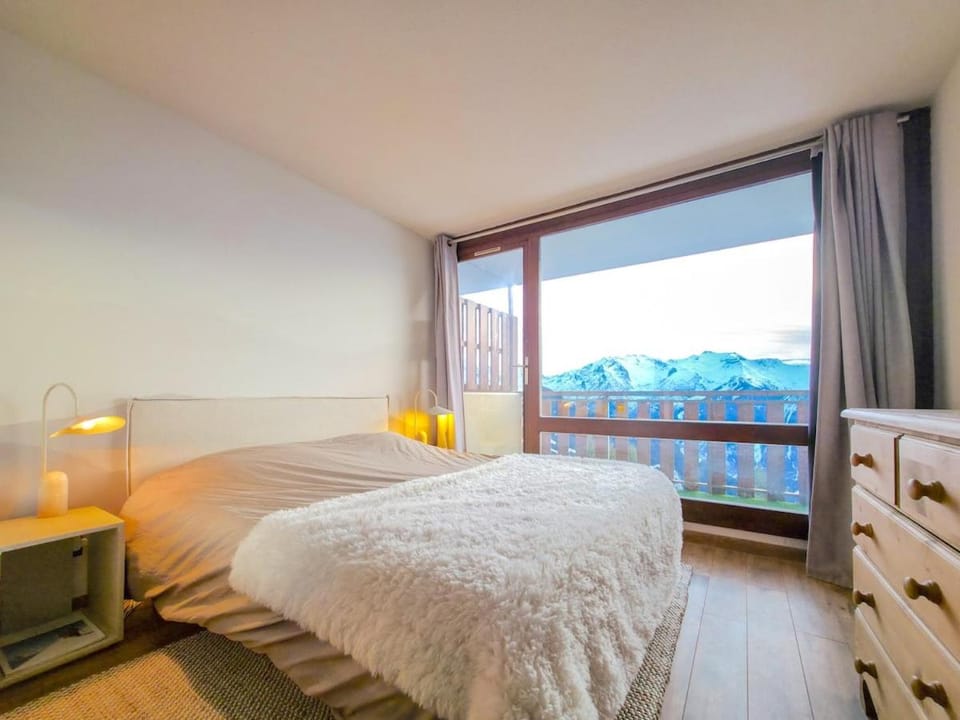 La vue de l'Alpe ! T4 rénové spacieux & chaleureux Apartment in Huez