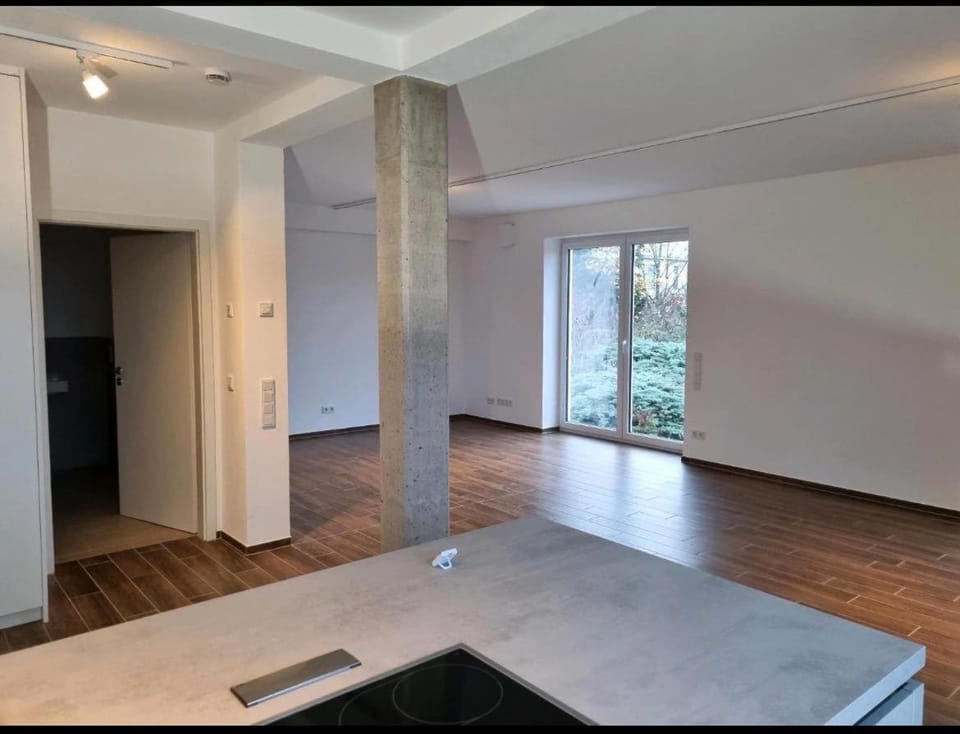 Modernes 2-Zimmer Luxus Apartment mit Balkon- Stilvolle und Gemütliche Ferienwohnung Apartment in Trier