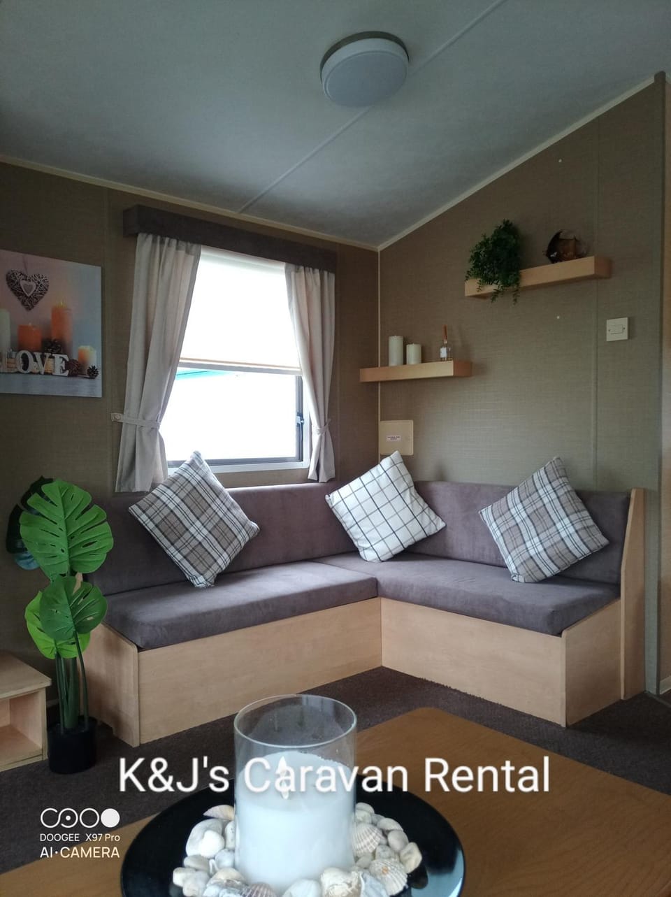 K&J's Caravan Rental Campground/ 
RV Resort in Towyn