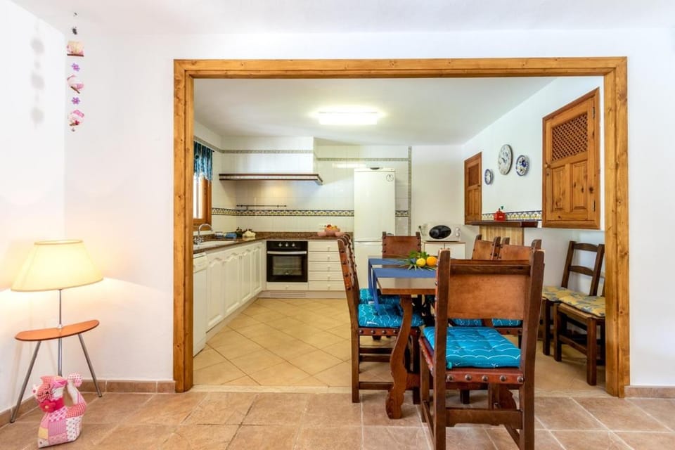 La Vinya Bou Ros by Villa Select Villa in Raiguer