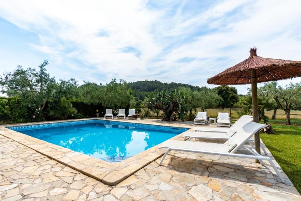 La Vinya Bou Ros by Villa Select Villa in Raiguer