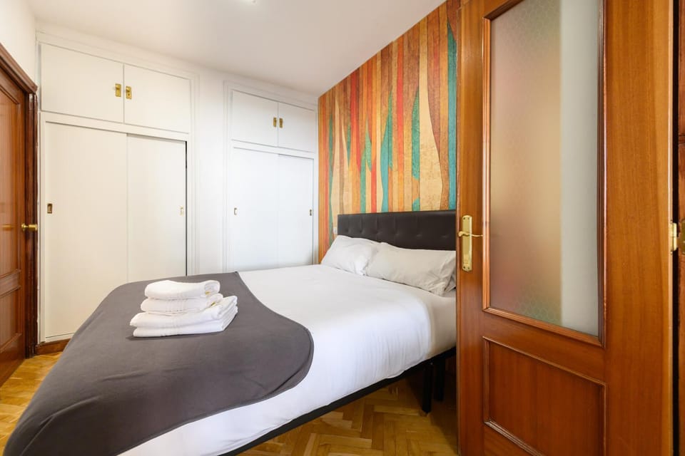 MAY613 Piso de 1 dormitorio en pleno centro de Madrid - Alquiler temporal Apartment in Centro