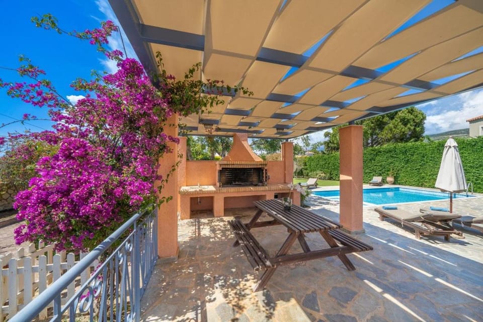 Eglina Magnolia Villa in Cephalonia