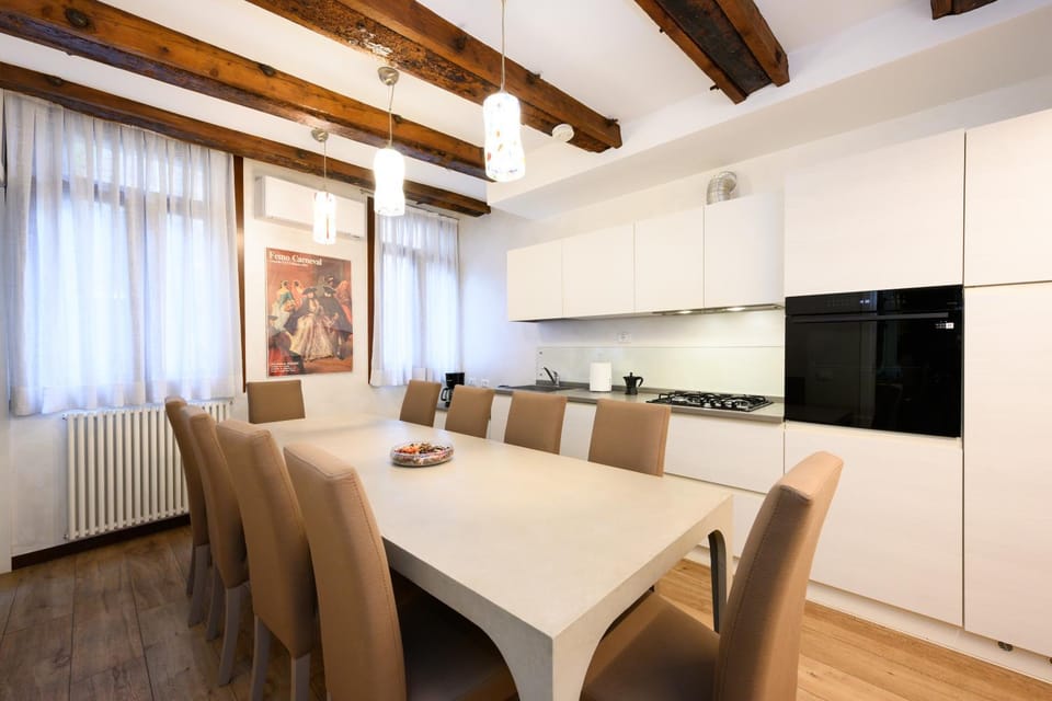 Kitchen or kitchenette, Dining area, microwave, oven, toaster, air conditioner