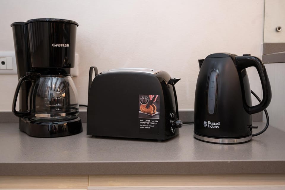 Coffee/tea facilities, Kitchen or kitchenette, toaster