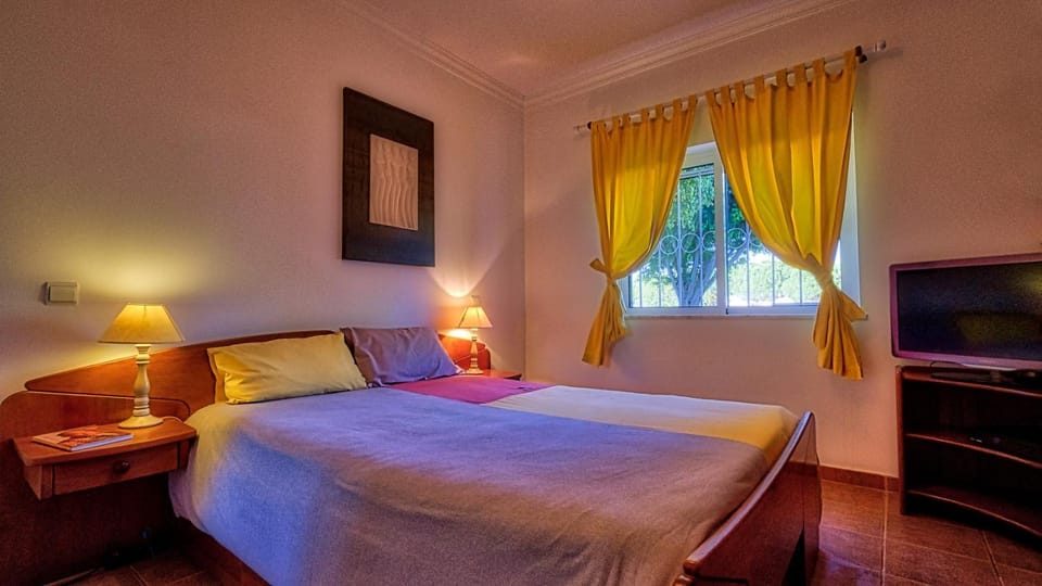 Property building, Living room, Bedroom