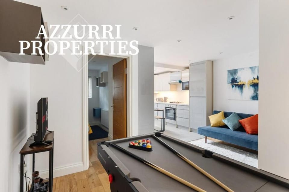 Charming 2BR Flat with Private Garden Apartment in City of Westminster
