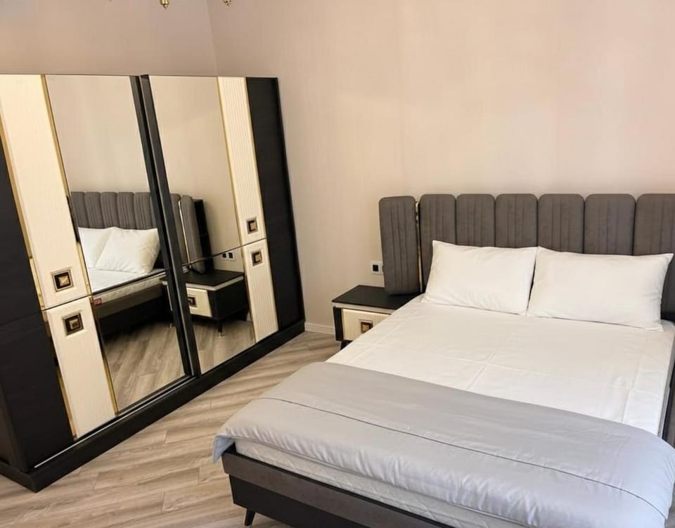 Spacious 5BR Villa with Private Heated Pool & BBQ Villa in Baku, Azerbaijan