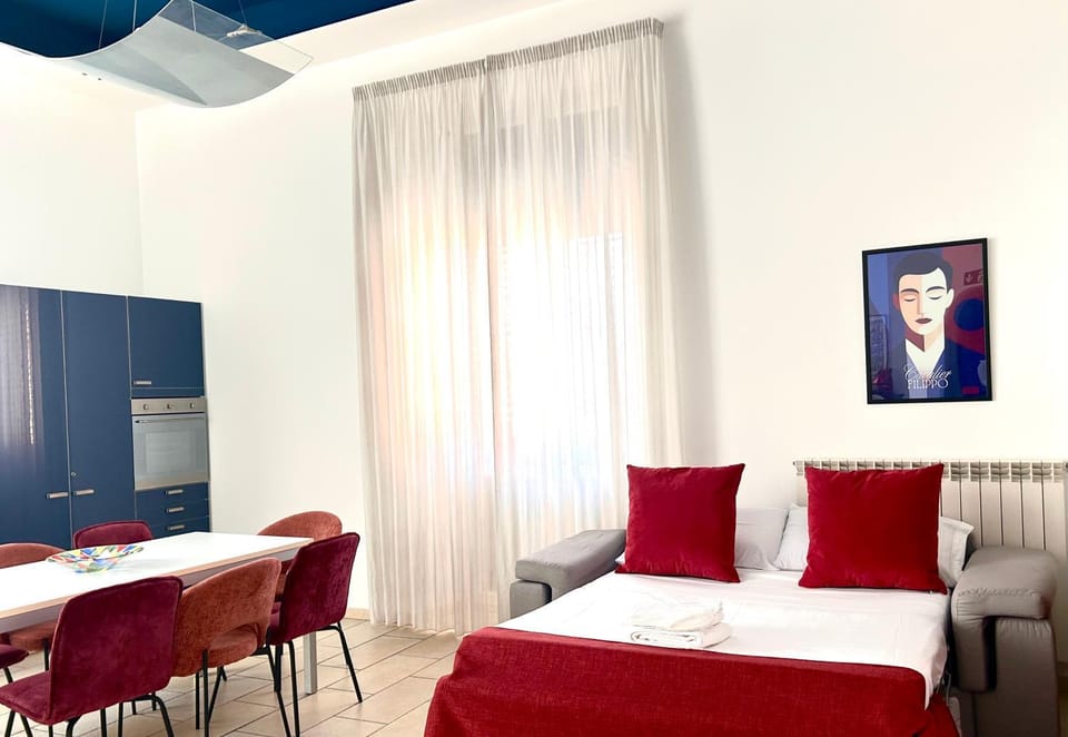 Bed, Living room