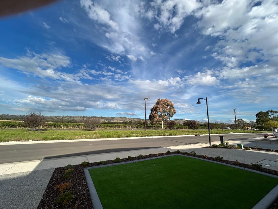 New 3 Bedroom Home at the Heart of Barossa House in Tanunda