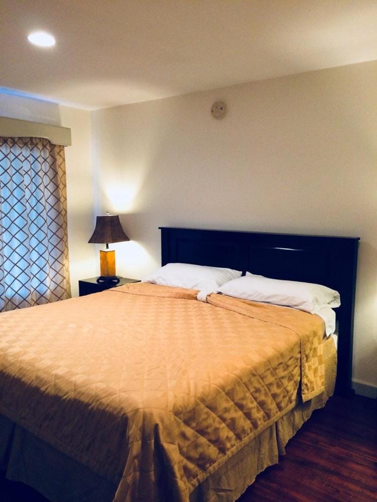 Akua Inn & Suites - Anaheim - Fullerton Hotel in Fullerton