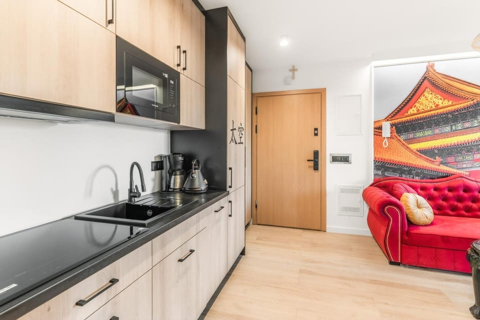 Kitchen or kitchenette