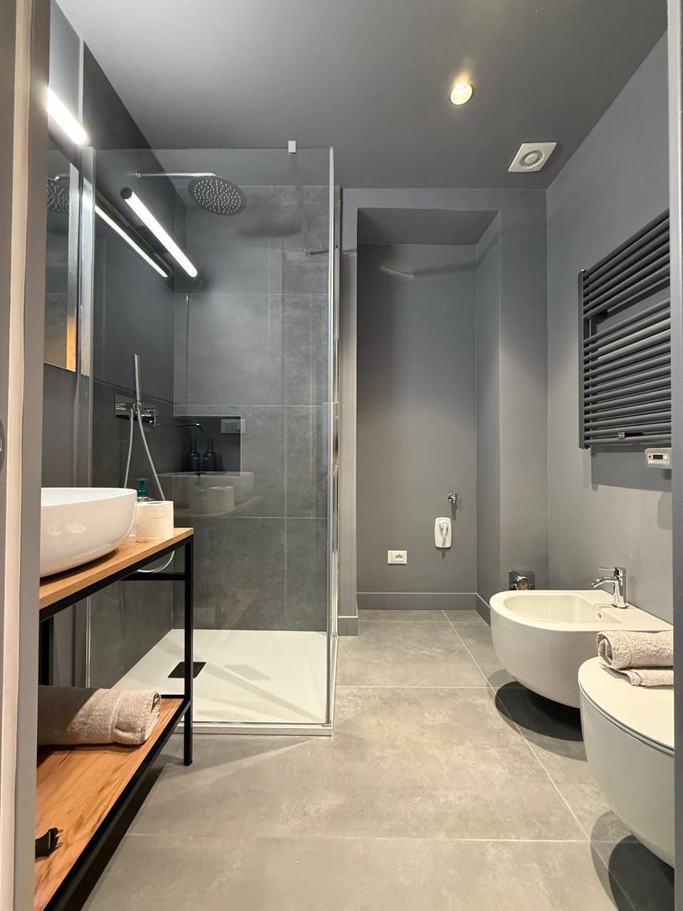 Shower, Bathroom