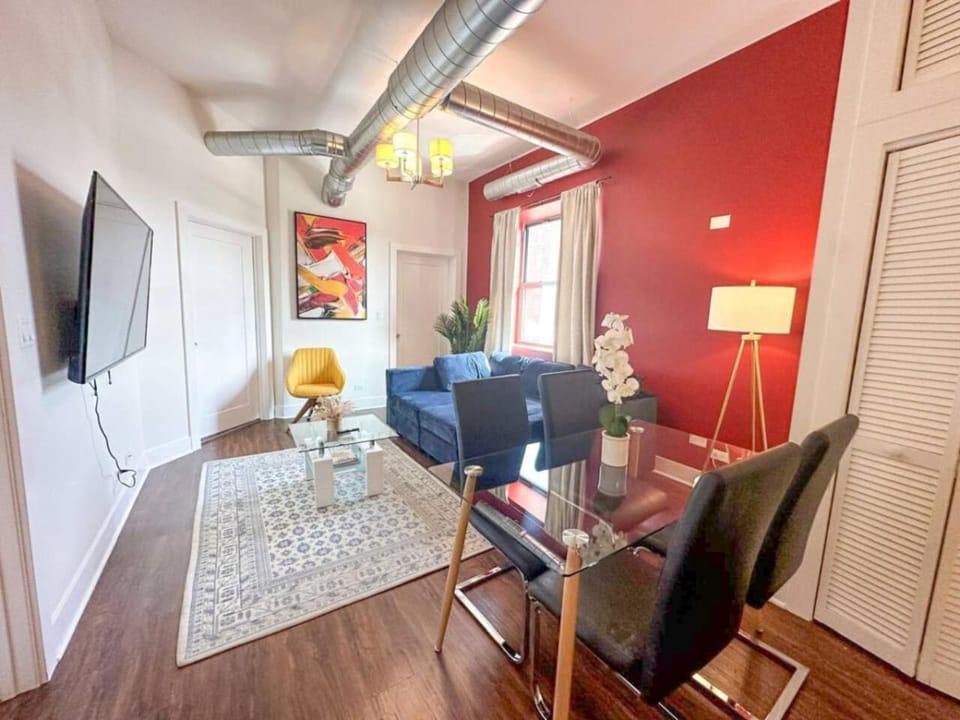 South Loop 3BR Smoke Ok Suite Near McCormick Apartment in South Loop