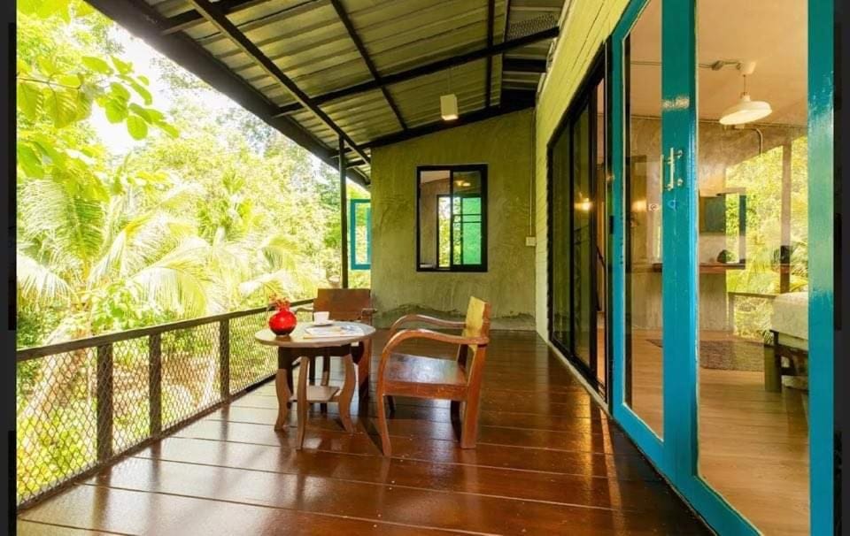 สุขใจบ้านไร่ at baannever Farm Stay in Thailand