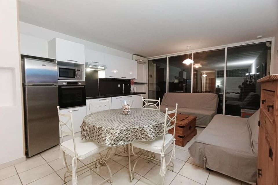 Naturiste Cap d'Agde Héliopolis D 78 Apartment in Agde