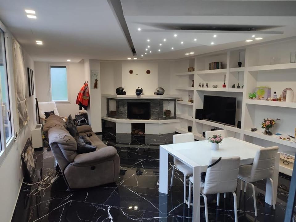 Villa Mare & Monti House in Genoa