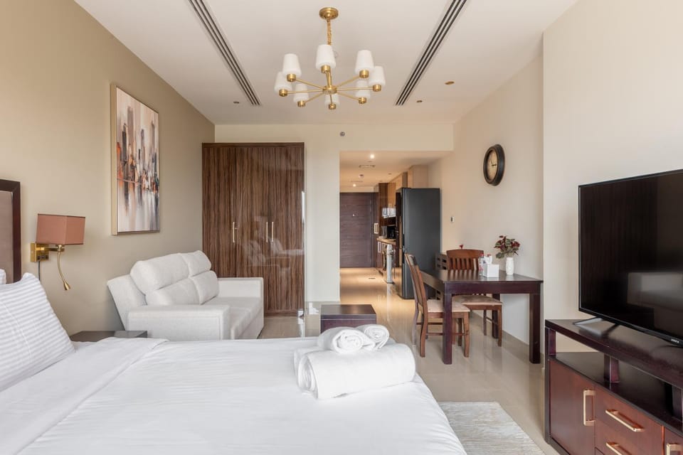 Elite Downtown Studio with Balcony & Pool Apartment in Dubai