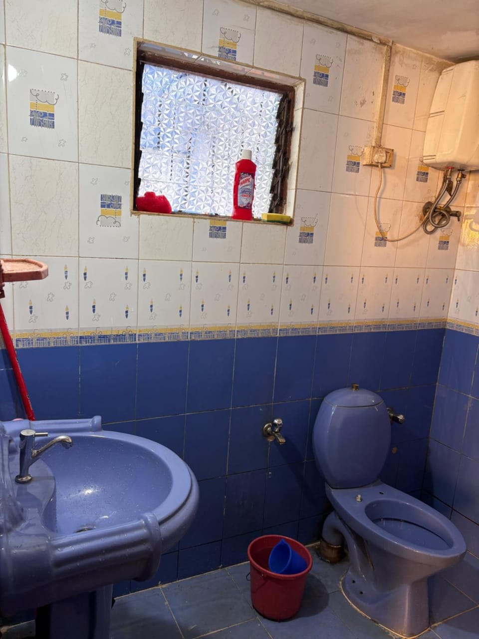 Toilet, Bathroom