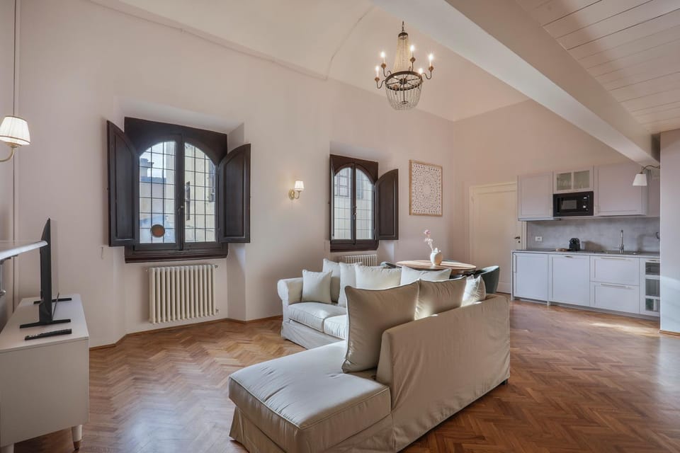 Kitchen or kitchenette, Living room