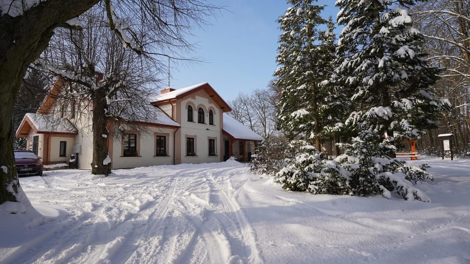 Property building, Day, Natural landscape, Winter
