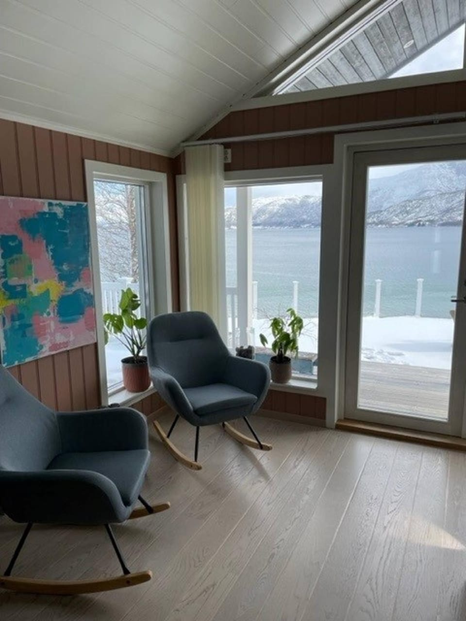 Cottage for rent by the sea House in Nordland, Norway