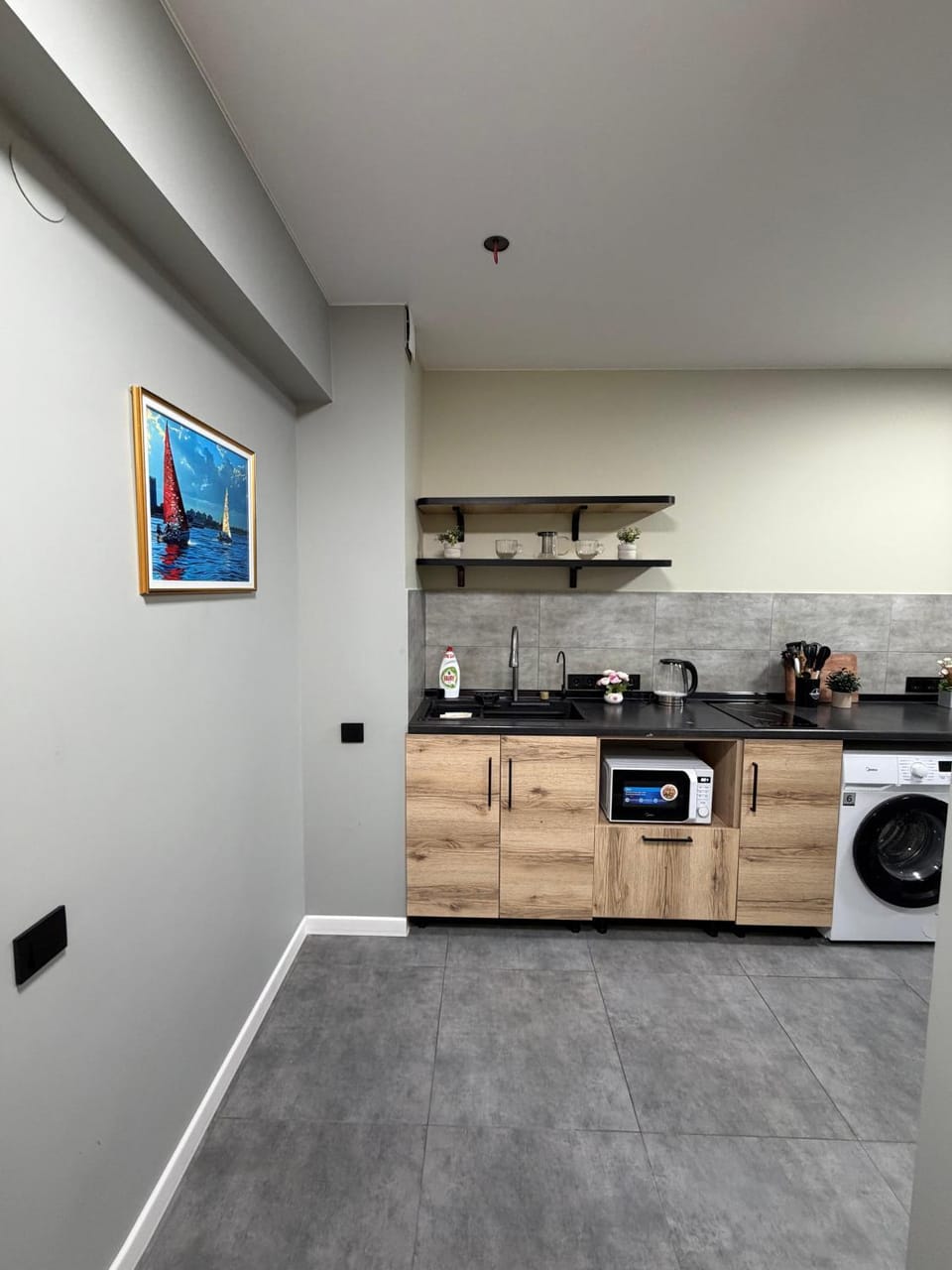 Gorgeous Studio & Heart of the City Apartment in Almaty