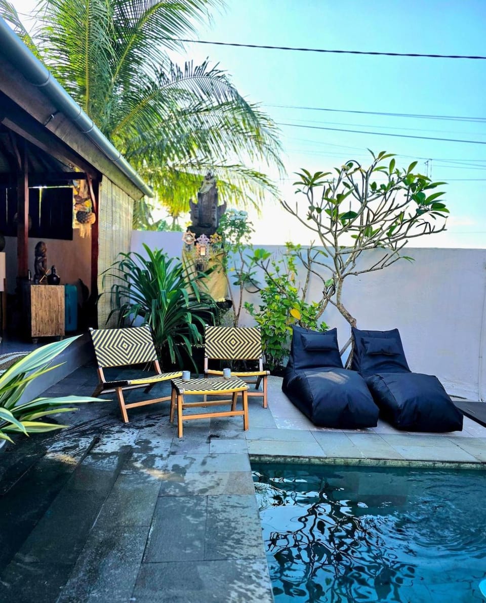 UBUD Villa 2Br Pool rice field view Villa in Abiansemal