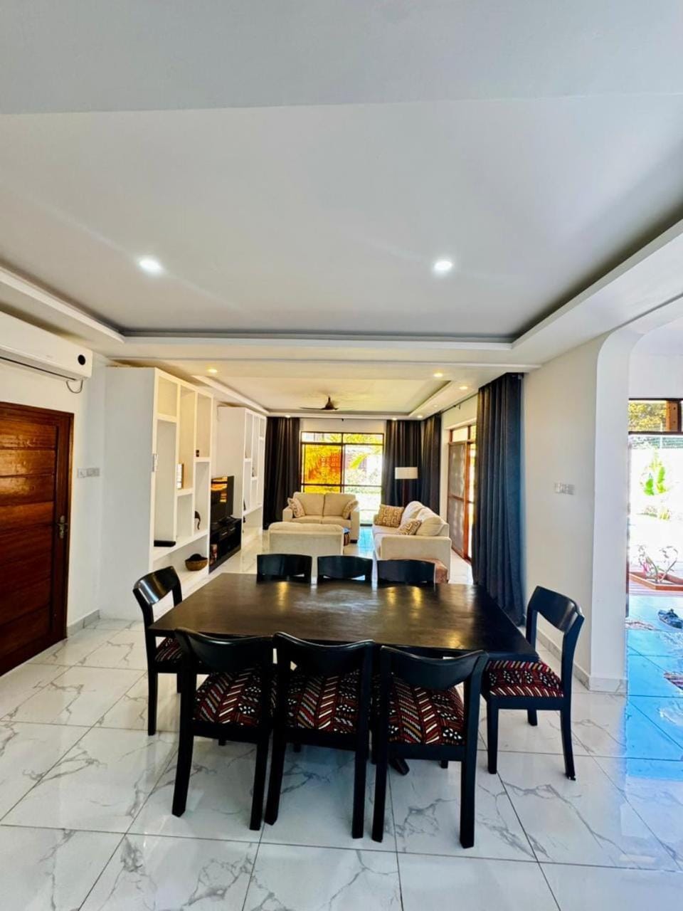 Villa Samara - 10p - 5bdr - Diani Beach - Piscine Villa in Diani Beach
