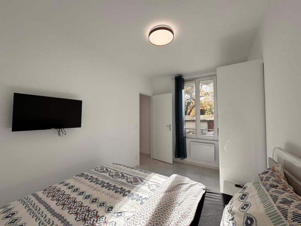 L'Atelier du Rocher - 5 People Apartment in Fontainebleau
