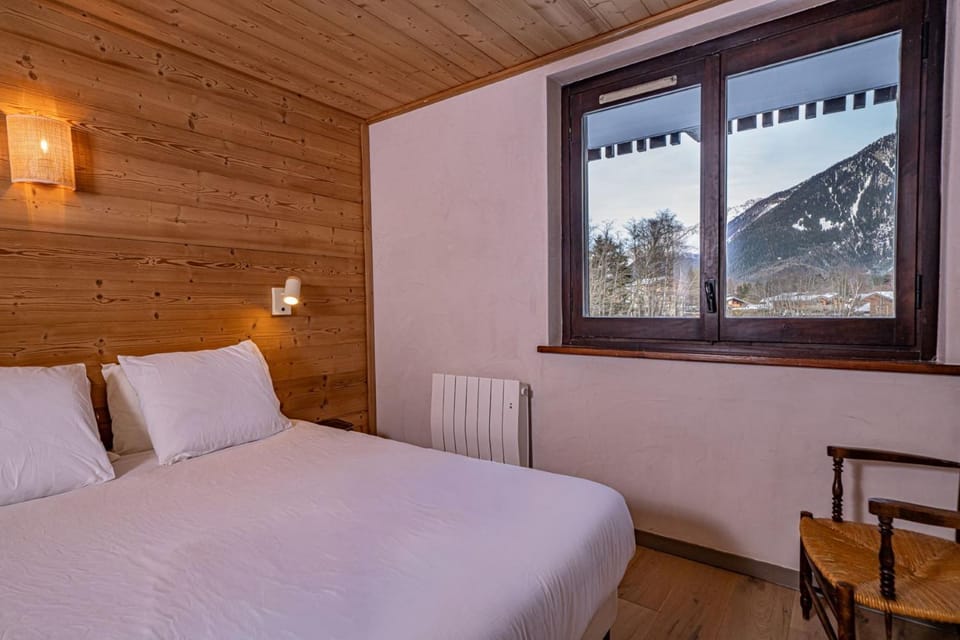 Balcons de Champraz- Spectacular Mont Blanc and Lake Views Apartment in Chamonix