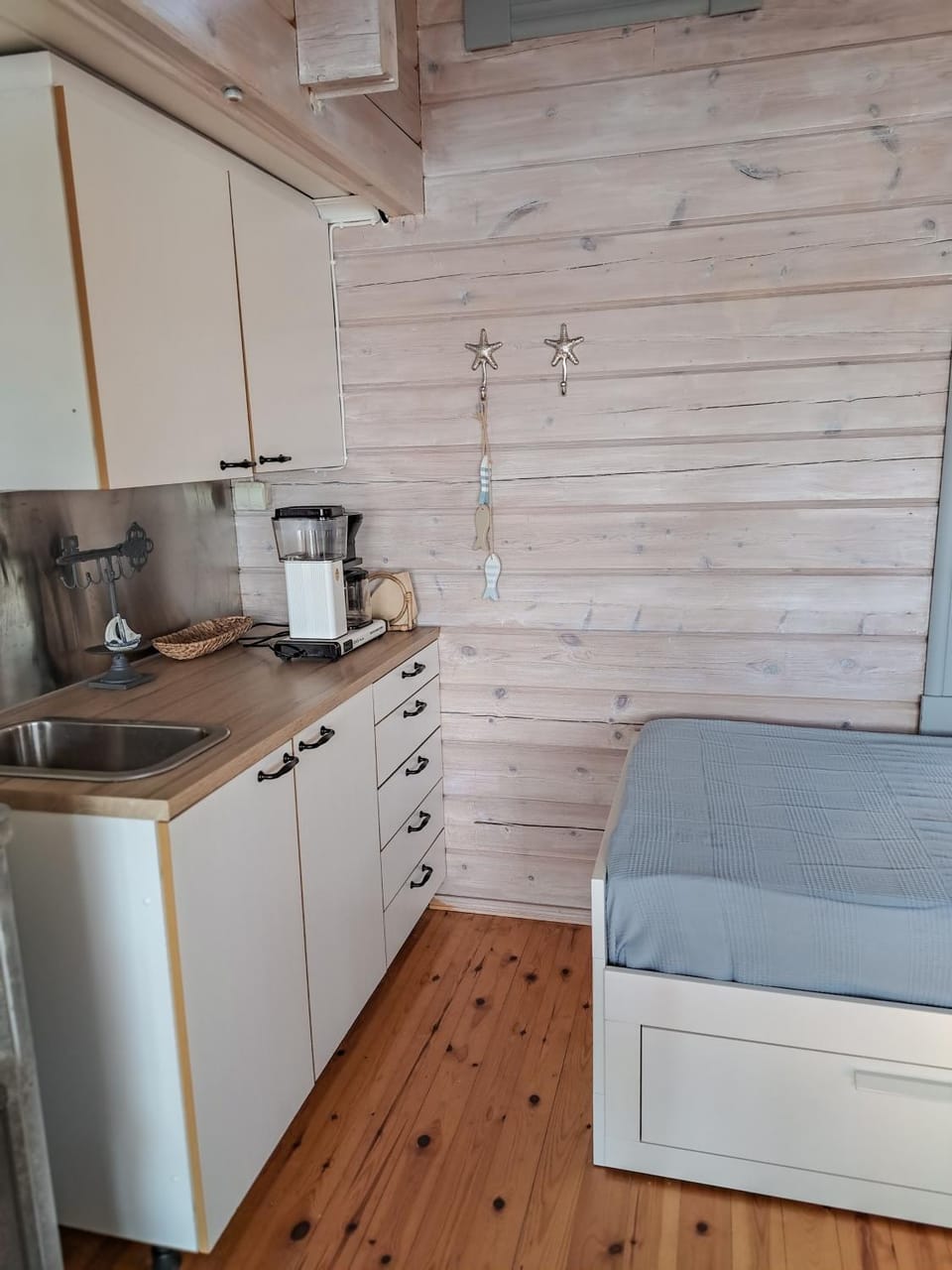 Mökki järven rannalla Apartment in Finland
