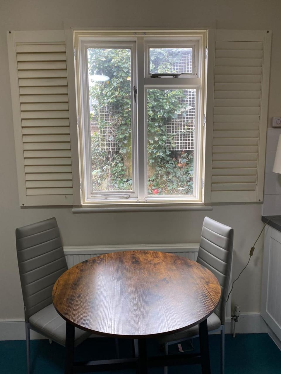 Cosy 1Bd Nestled in Teddington Apartment in Kingston upon Thames