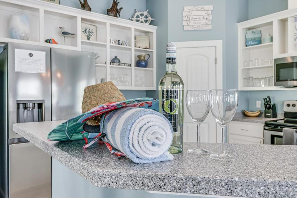 Coastal retreat I 5 Bedrooms with Game Room House in Port Aransas