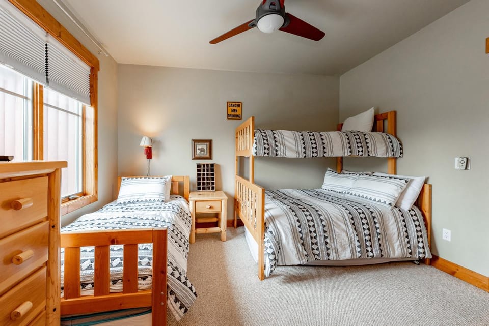 Krimar by Railey Vacations House in Deep Creek Lake