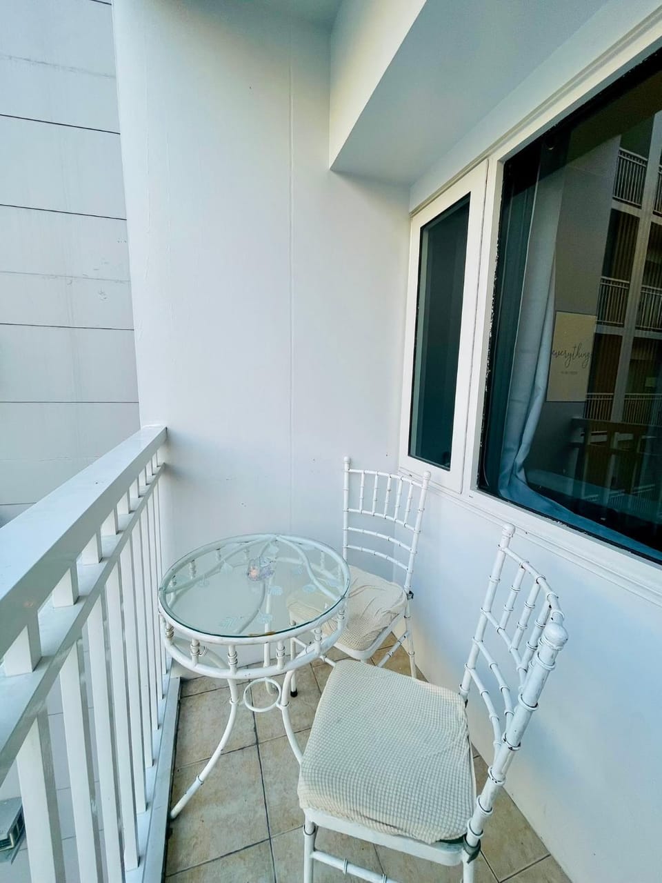 View (from property/room), Balcony/Terrace, Dining area