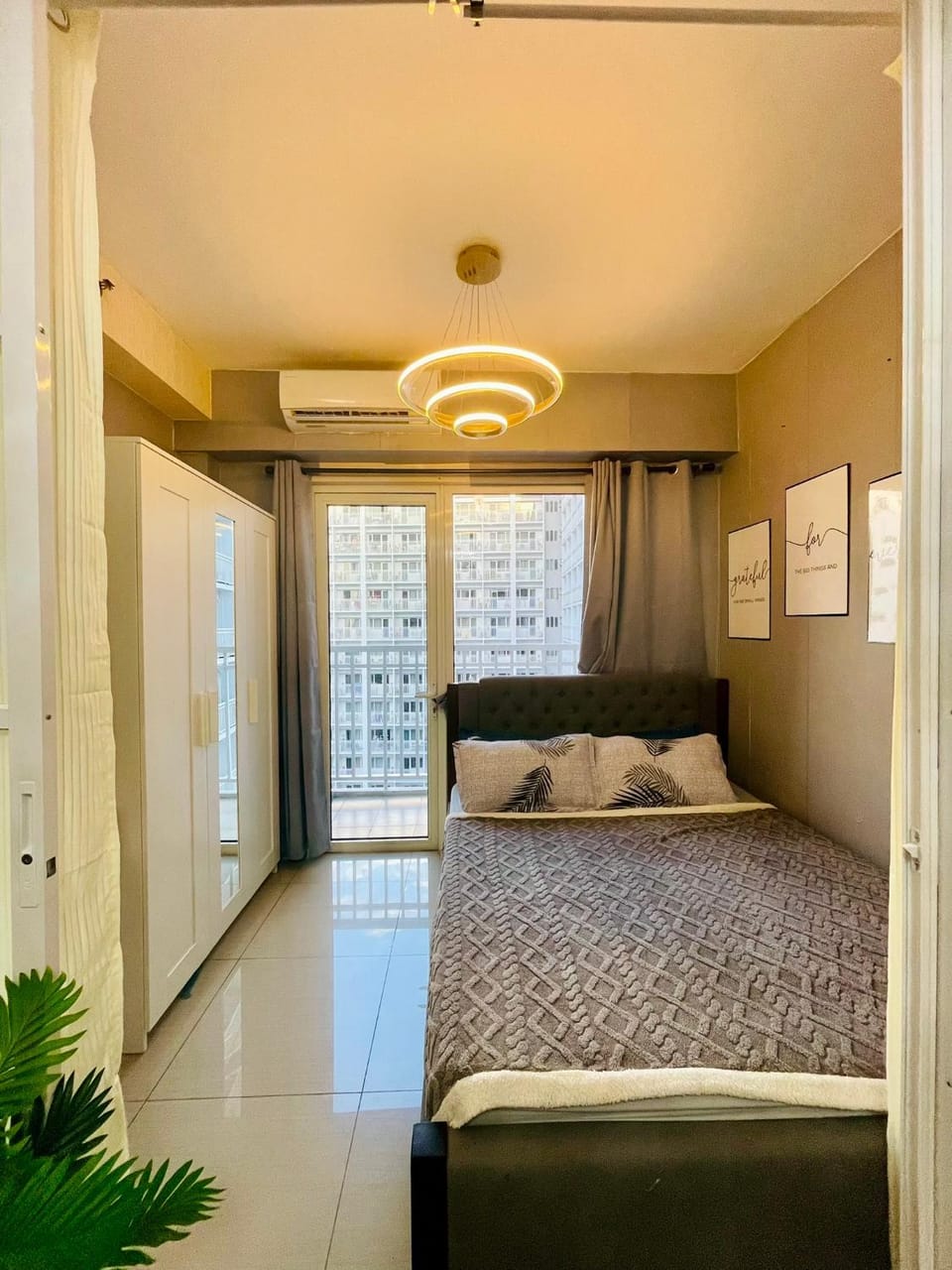 Bed, Photo of the whole room, Bedroom, wardrobe