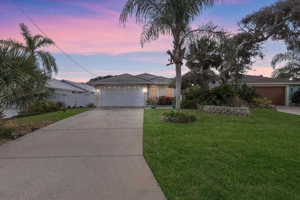Palm Haven House in New Smyrna Beach