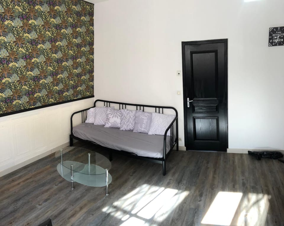 appartement centre ville de FOUGERES Apartment in Fougères