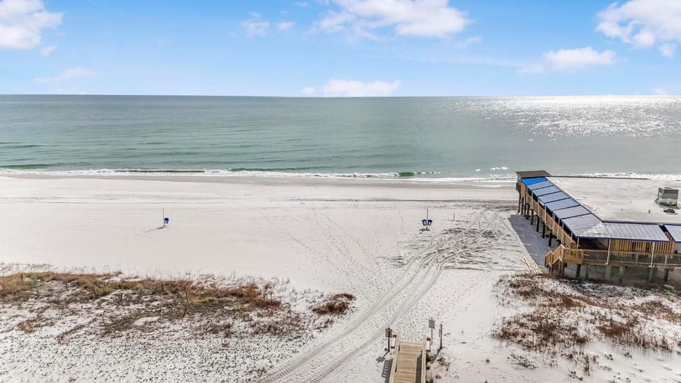 Boardwalk 387 by Vacation Homes Collection Apartment in Gulf Shores