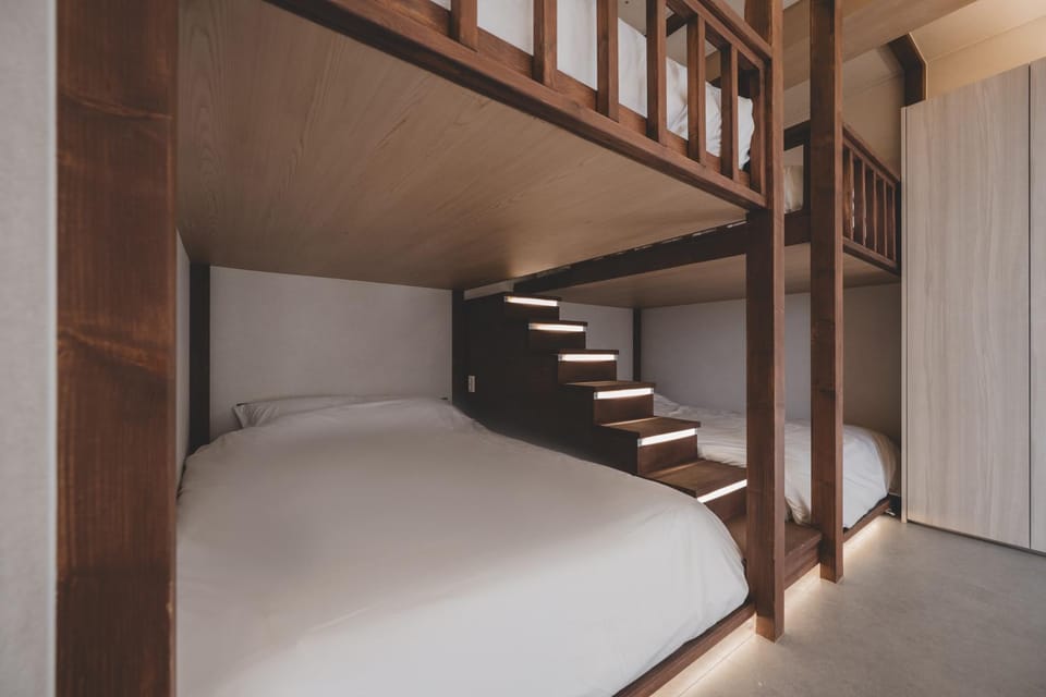 Bed, Photo of the whole room, Bedroom, bunk bed