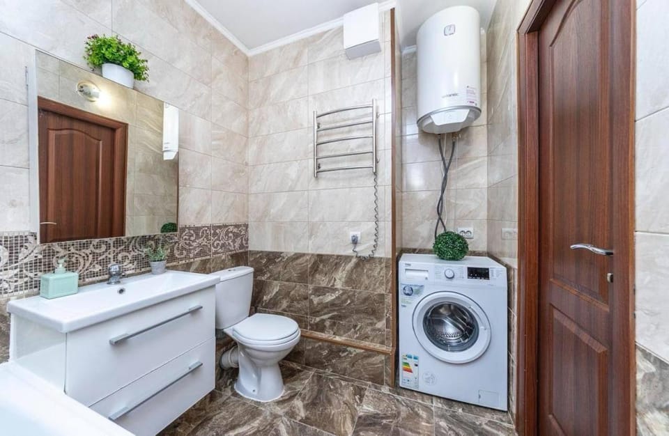 Квартира на першому поверсі 18006 Apartment in Kiev City - Kyiv