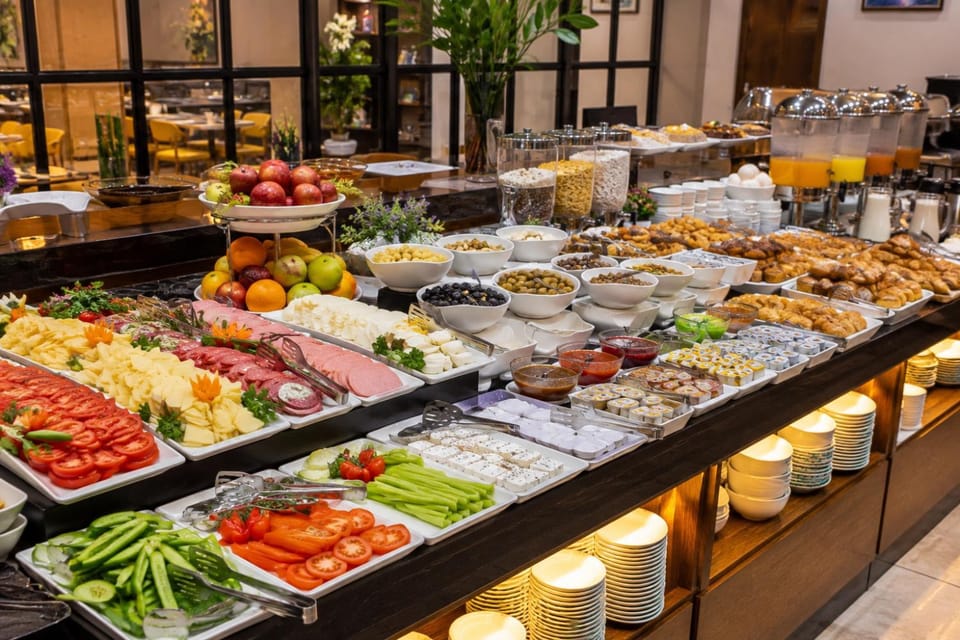 Food and drinks, Food, Buffet breakfast