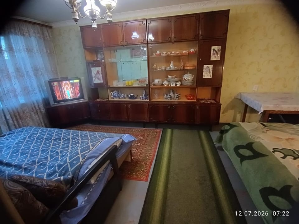 2 rooms Hetmanskaya 74 Dzerzhinka Apartment in Dnipropetrovsk Oblast