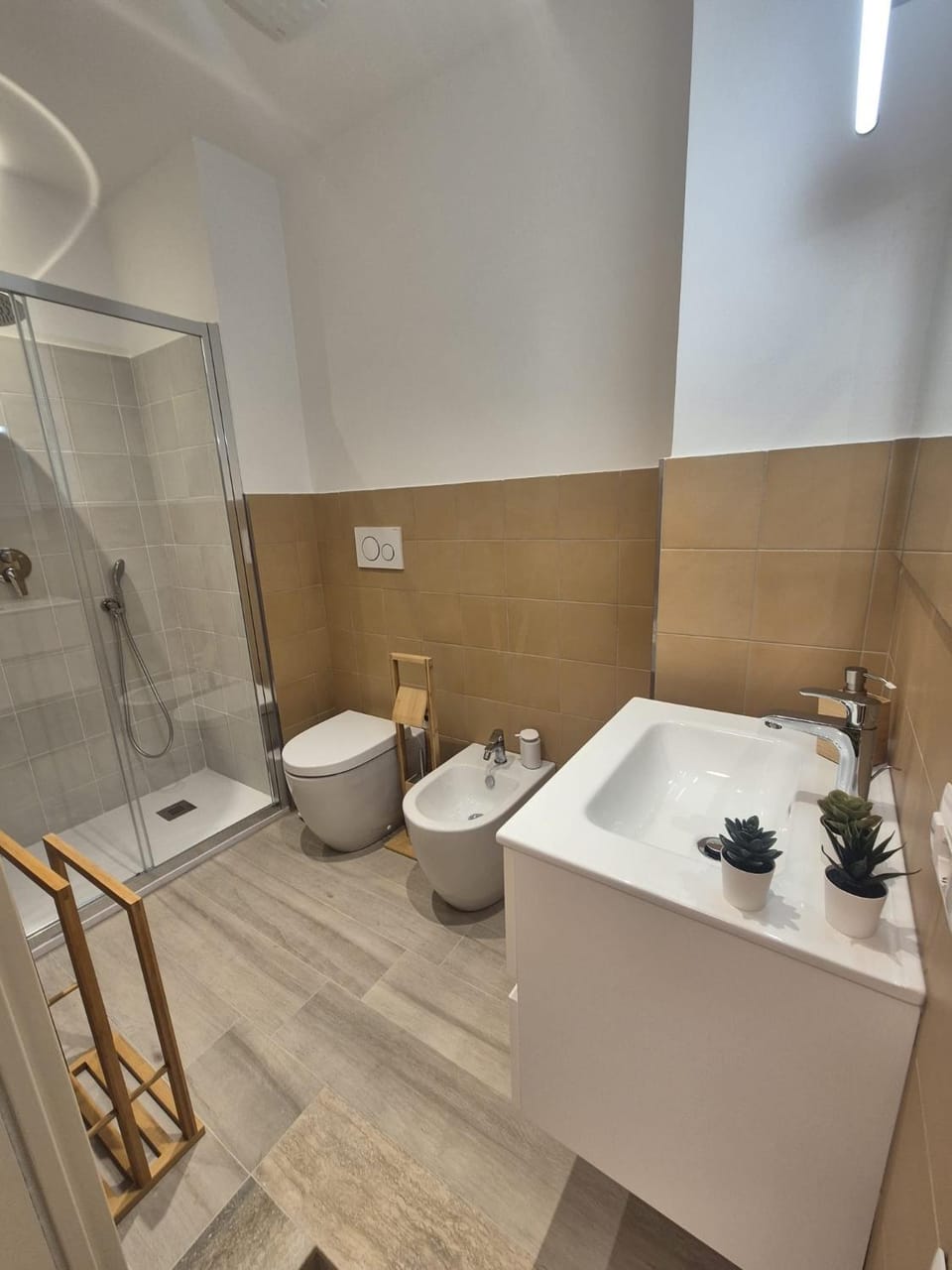 Shower, Toilet, Bathroom, bidet