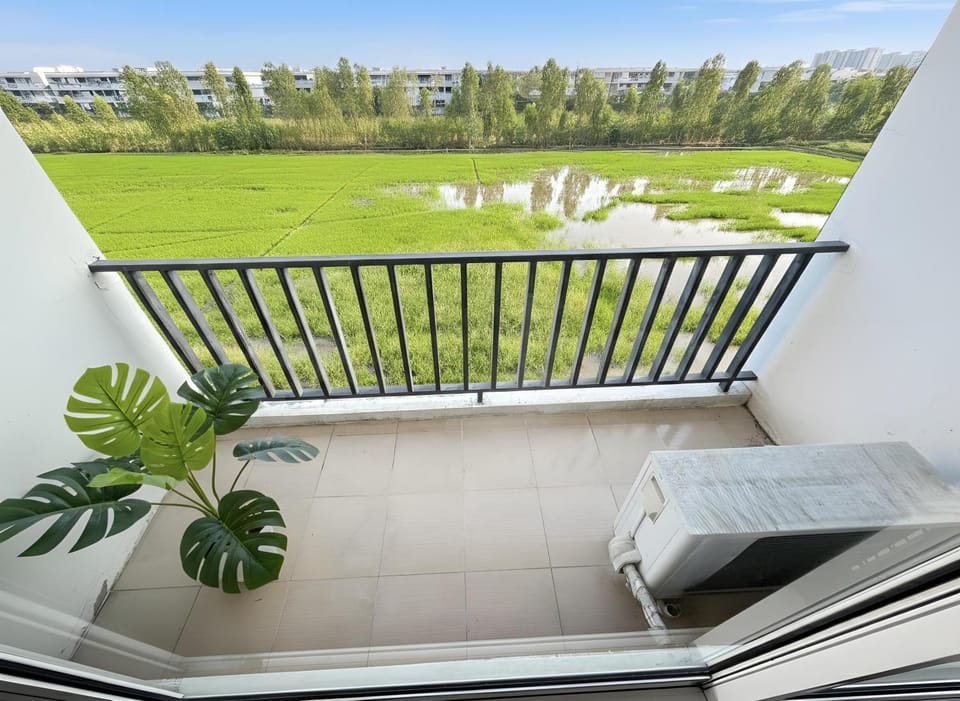 Day, Natural landscape, Garden, View (from property/room), Balcony/Terrace, Garden view