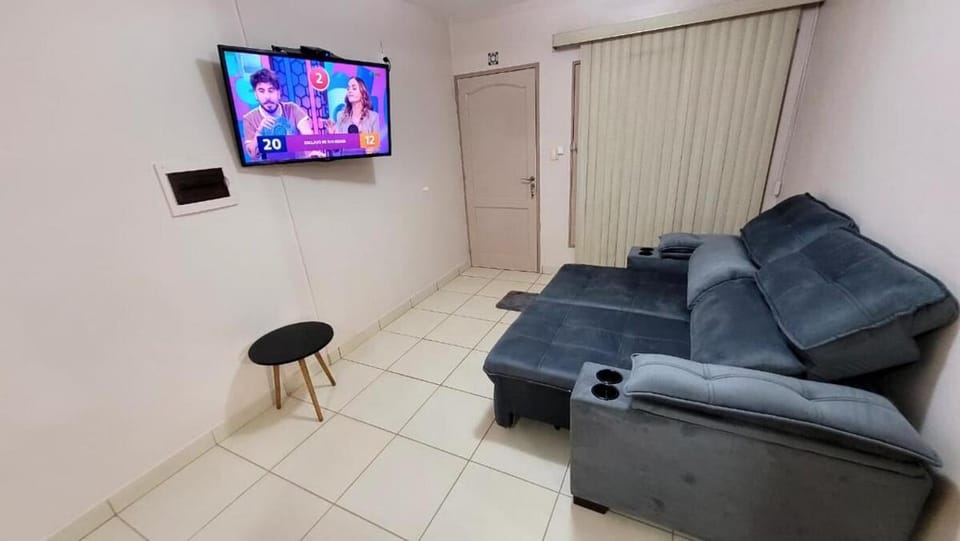 Communal lounge/ TV room, TV and multimedia, Living room, Seating area