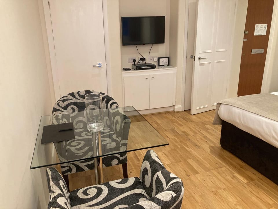 NELL GWYNN HOUSE - Cosy Studio Apartment, Sloane Square, London Apartment in City of Westminster