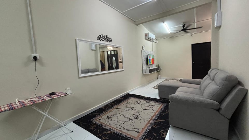D Harraz Homestay Kuala Terengganu 3BR2B Vacation rental in Terengganu, Malaysia