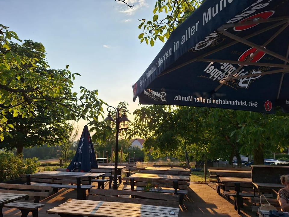 Restaurant/places to eat, Day